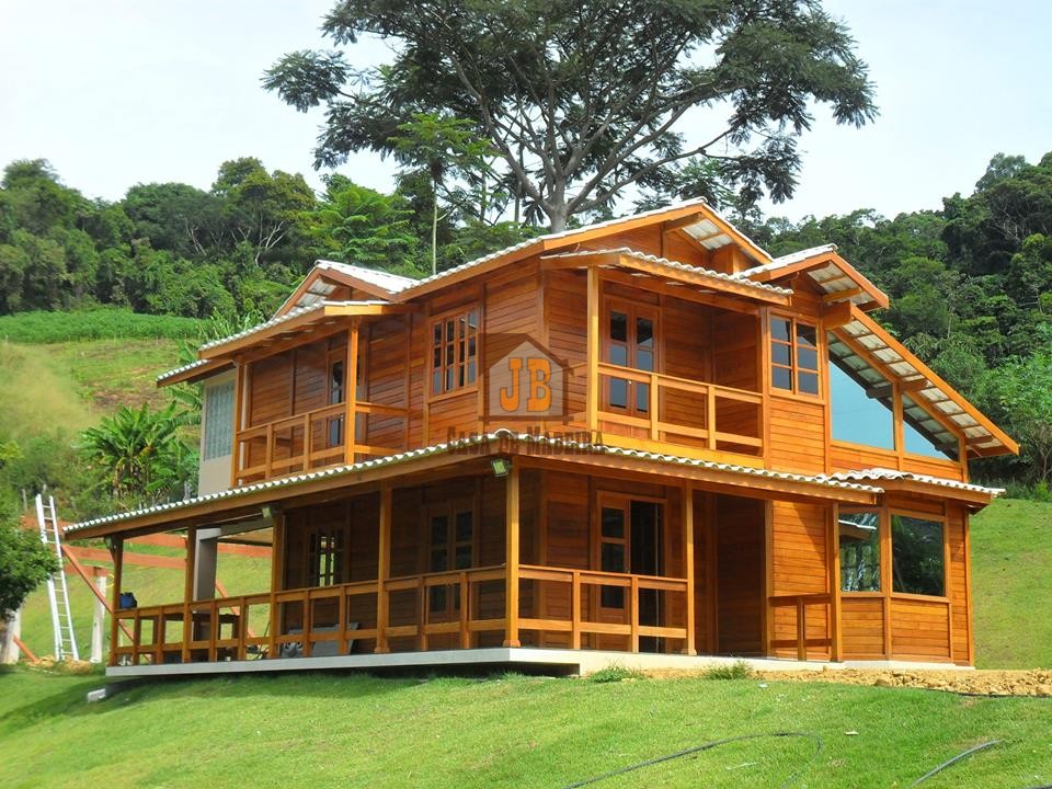 JB Casa de Madeira – Linhares-ES - 160,00 m² JB Casa de Madeira – Linhares-ES - 160,00 m²