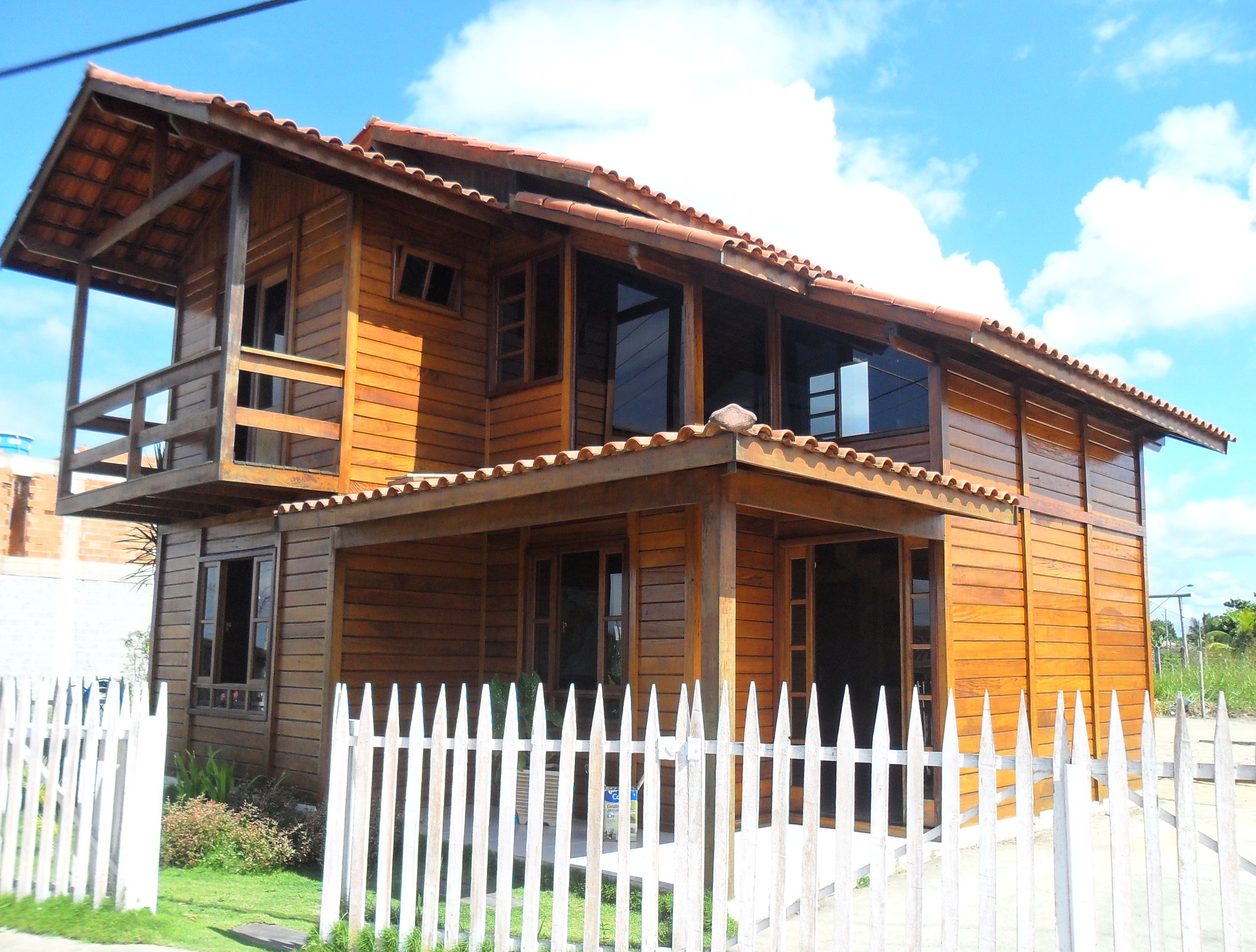 JB Casa de Madeira – Aracruz-ES - 93,00 m² JB Casa de Madeira – Aracruz-ES - 93,00 m²