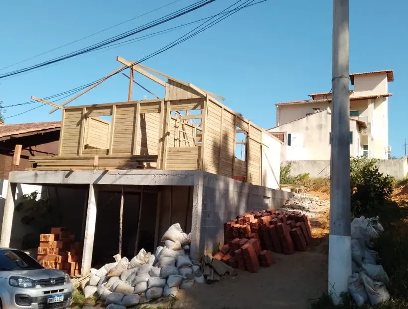 Parede de madeira, forro e acabamento: detalhes que mudam a casa