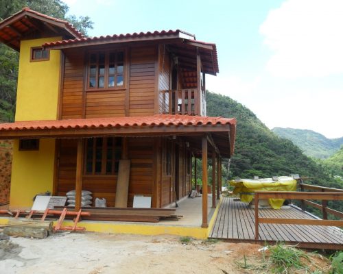 Casa de Madeira – Marataízes-ES